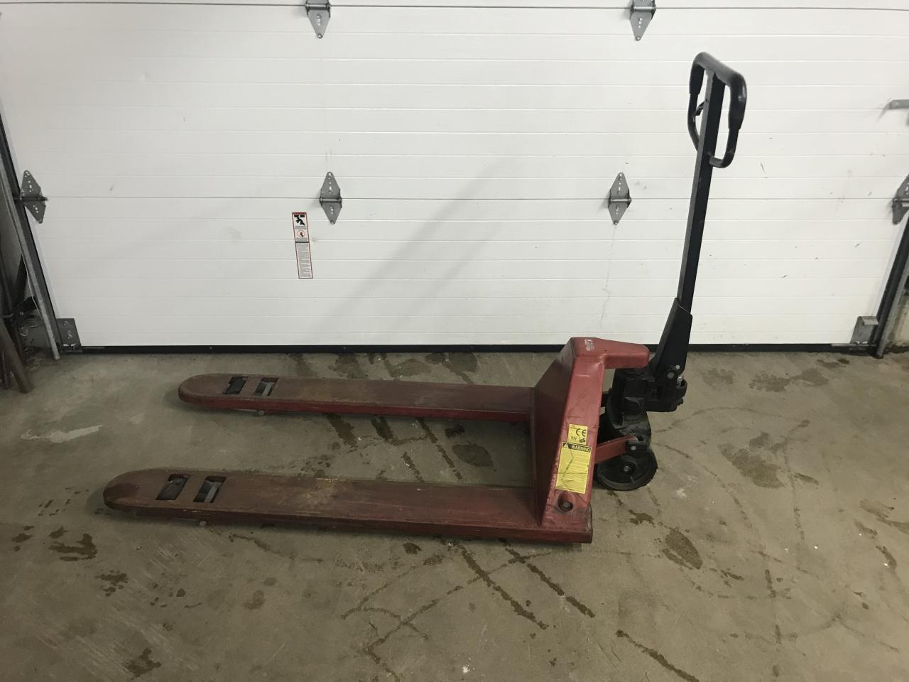 Lot 50 Kwik Lift Pallet Jack 5000 lbs. Capacity Kewaskum, WI